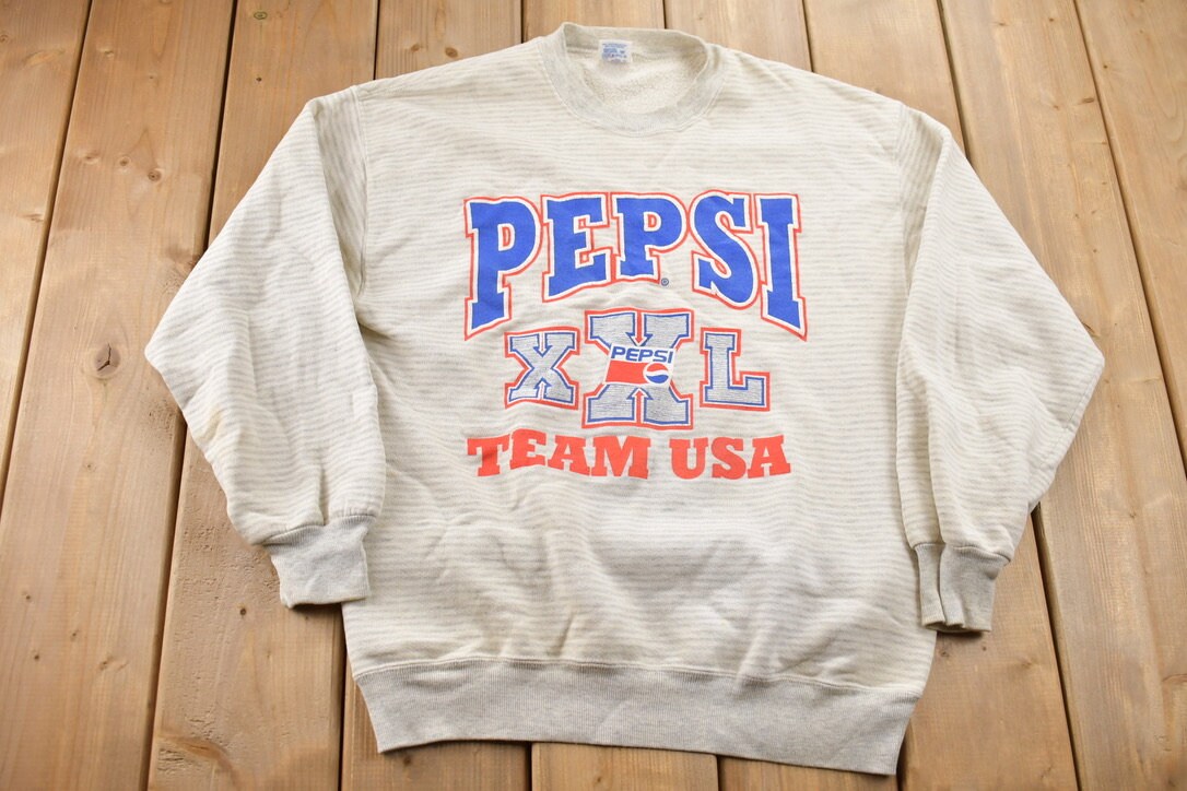 Vintage 1990s Pepsi Team USA Crewneck Sweatshirt / 90s Crewneck / Brand Logo Vintage Sweatshirt / Soda Pop Print / Made in USA / Jerzees