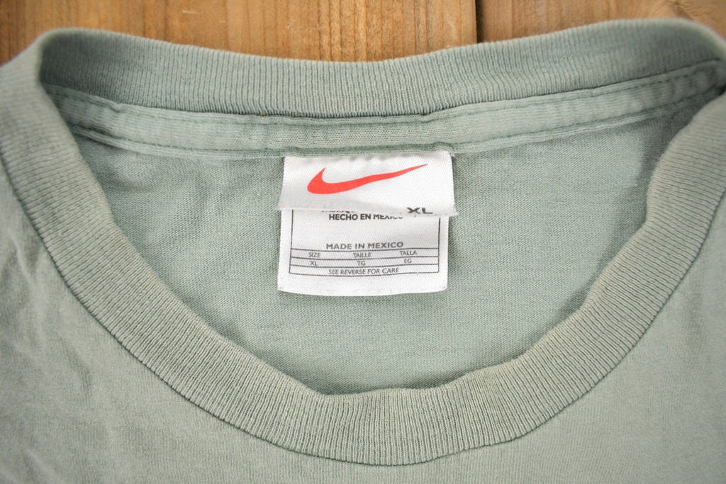 Vintage 1990s Nike Graphic T-Shirt