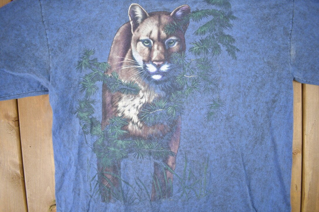 Vintage 1990s Harlequin Mountain Lion Graphic T-Shirt / Made In Canada / Streetwear / Outdoorsman / Wilderness