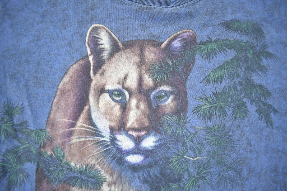 Vintage 1990s Harlequin Mountain Lion Graphic T-Shirt / Made In Canada / Streetwear / Outdoorsman / Wilderness