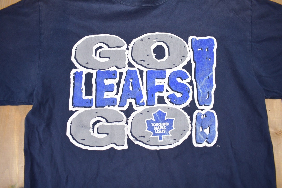 Vintage 1990s NHL Go Leafs Go Graphic T-Shirt