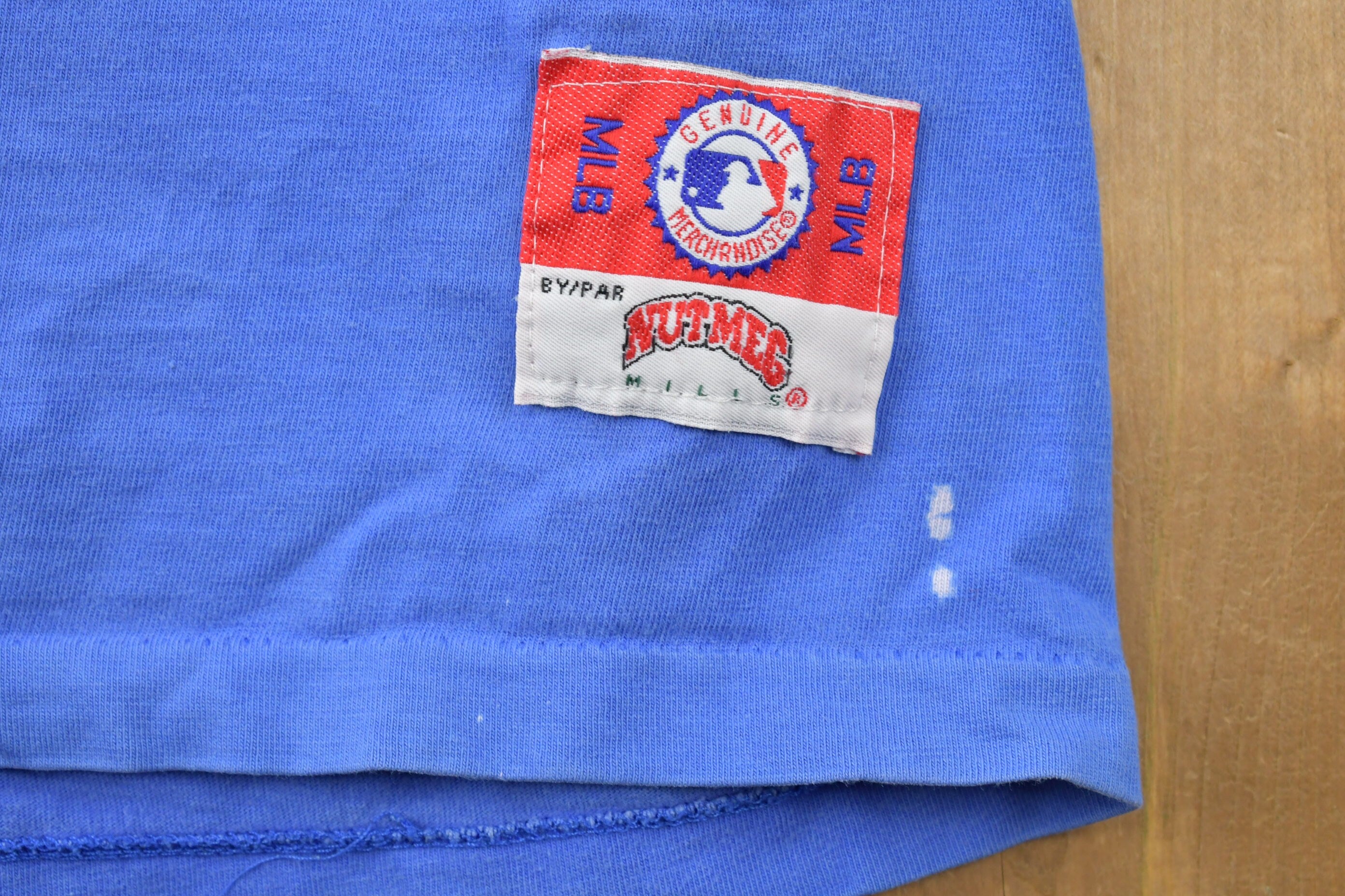 Vintage 1990s Toronto Blue Jays Member Club Nutmeg MLB Graphic T-shirt