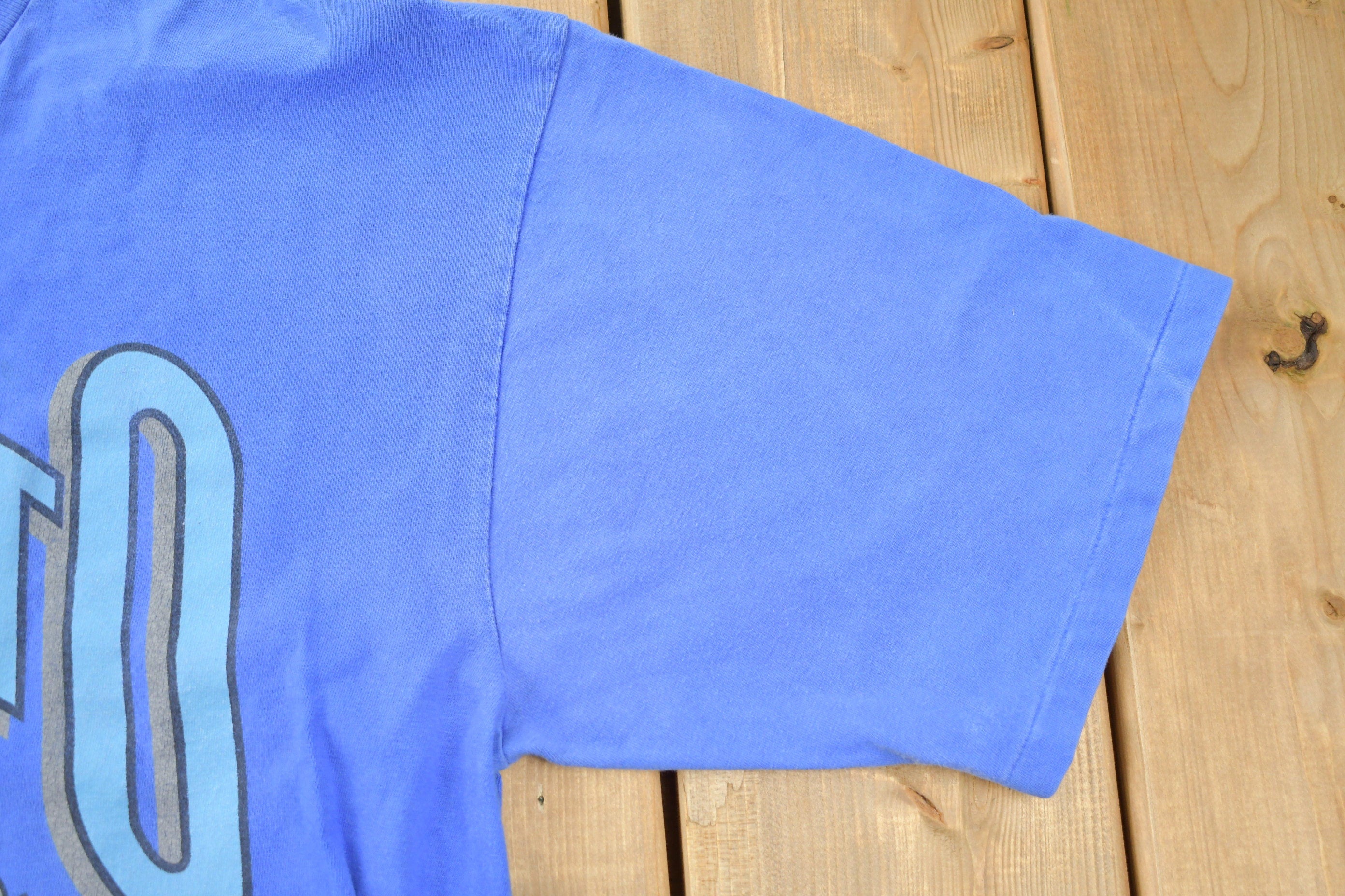 Vintage 1990s Toronto Blue Jays Member Club Nutmeg MLB Graphic T-shirt