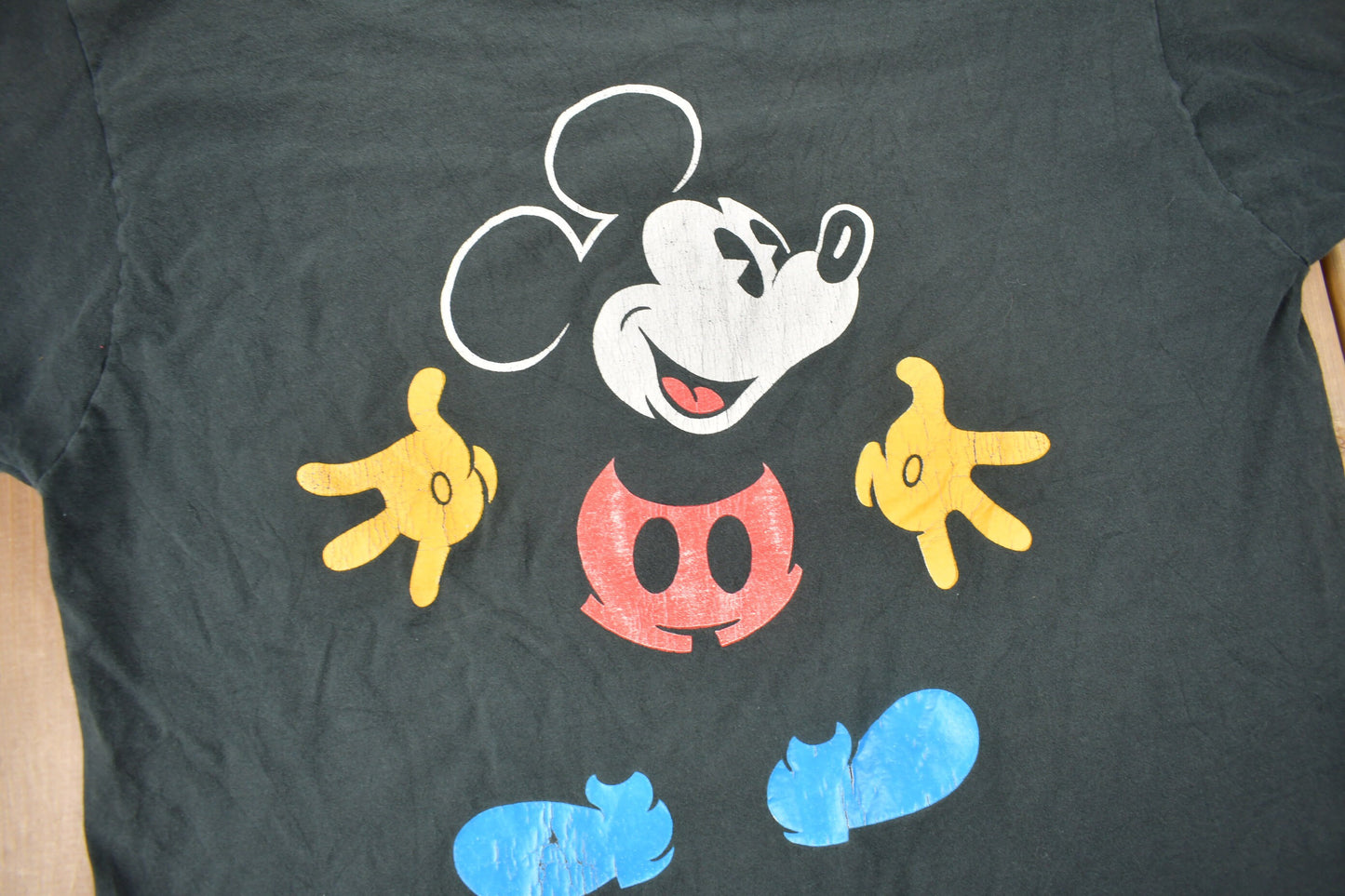 Vintage 1990s Mickey & Co Mickey Mouse Graphic Cartoon T-Shirt / 90s Graphic Tee / Vintage Disney / Single Stitch