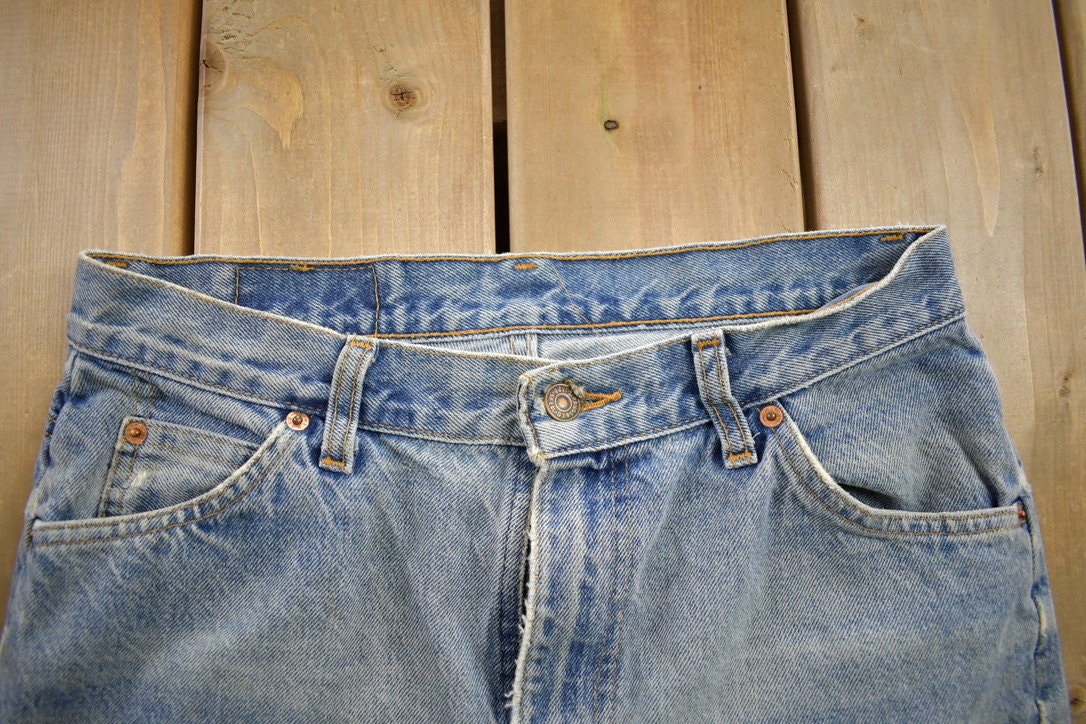 Vintage 1990s Levi's Jeans Size 30x27 / Vintage Denim / Streetwear / Made In USA / Vintage Levi's / Distressed