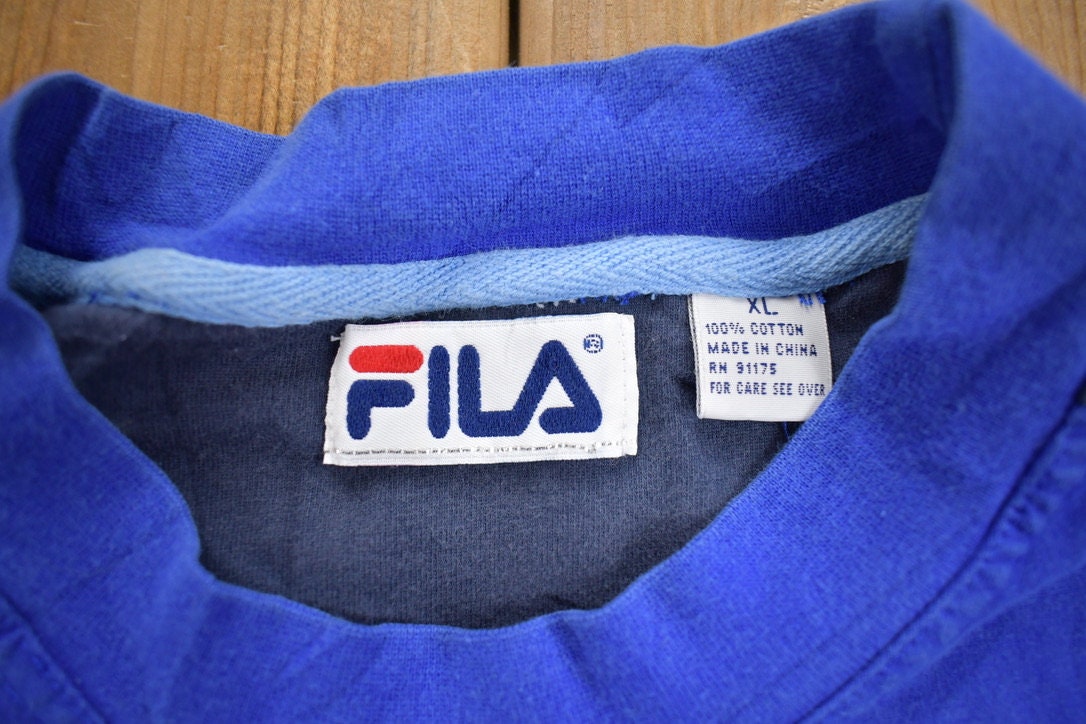 Vintage 2000s Fila Embroidered Long Sleeve T Shirt / Brand Logo Screen Print / Pullover Sweatshirt / Y2k Fila