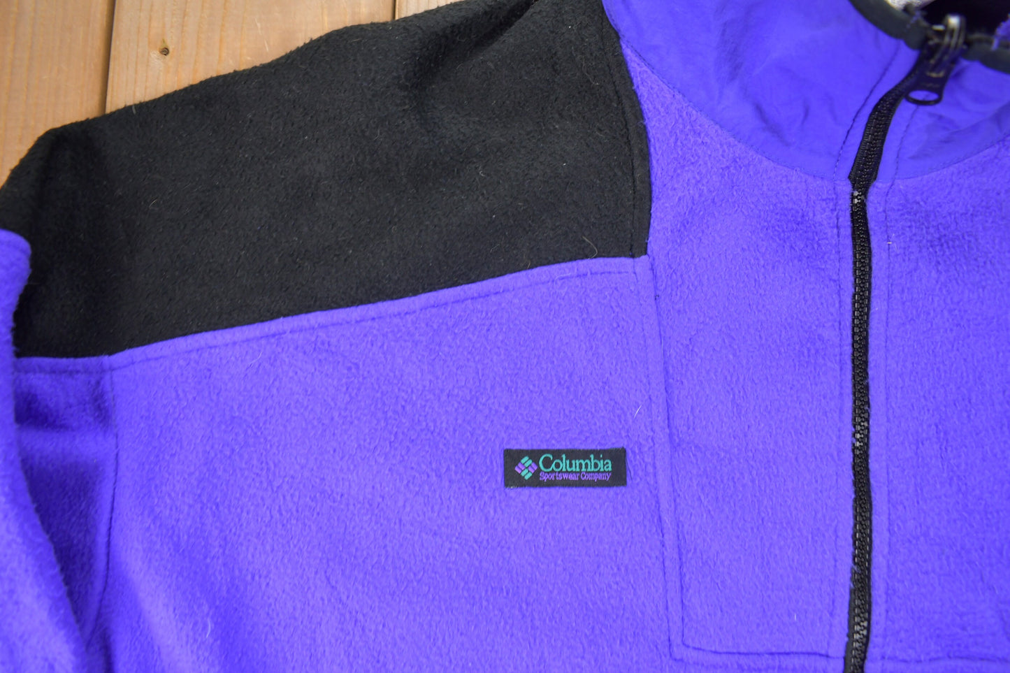 Vintage 2004 Columbia Sportswear Full Zip Fleece Sweater / 90s Sweater / Streetwear / Purple Fleece / Outdoorsman / Hiking