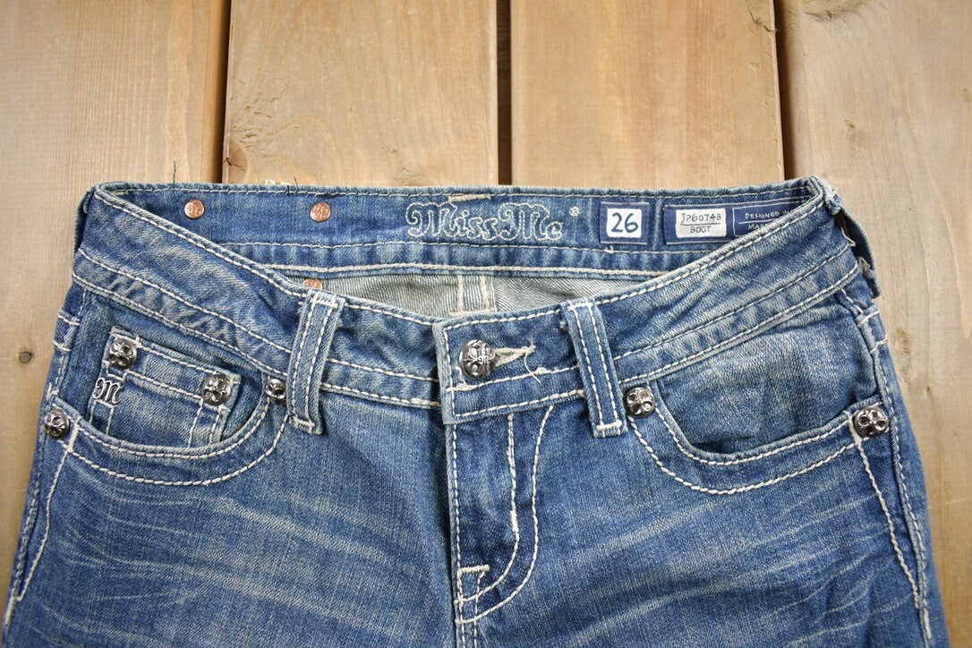 Vintage Y2K Miss Me Jeans Size 26x32