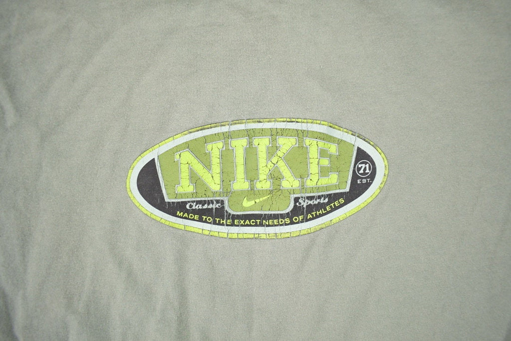 Vintage 1990s Nike Graphic T-Shirt
