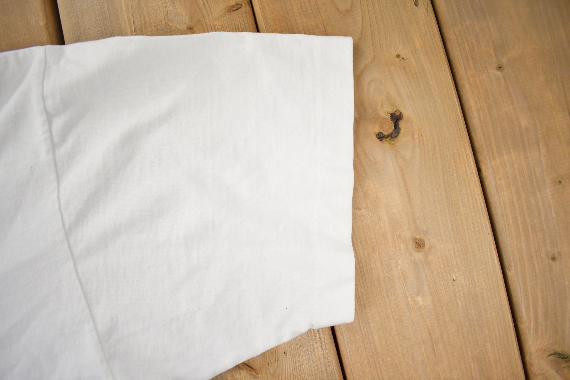 Vintage 1980s The Music Bird Marilyn Brooks Graphic T-Shirt