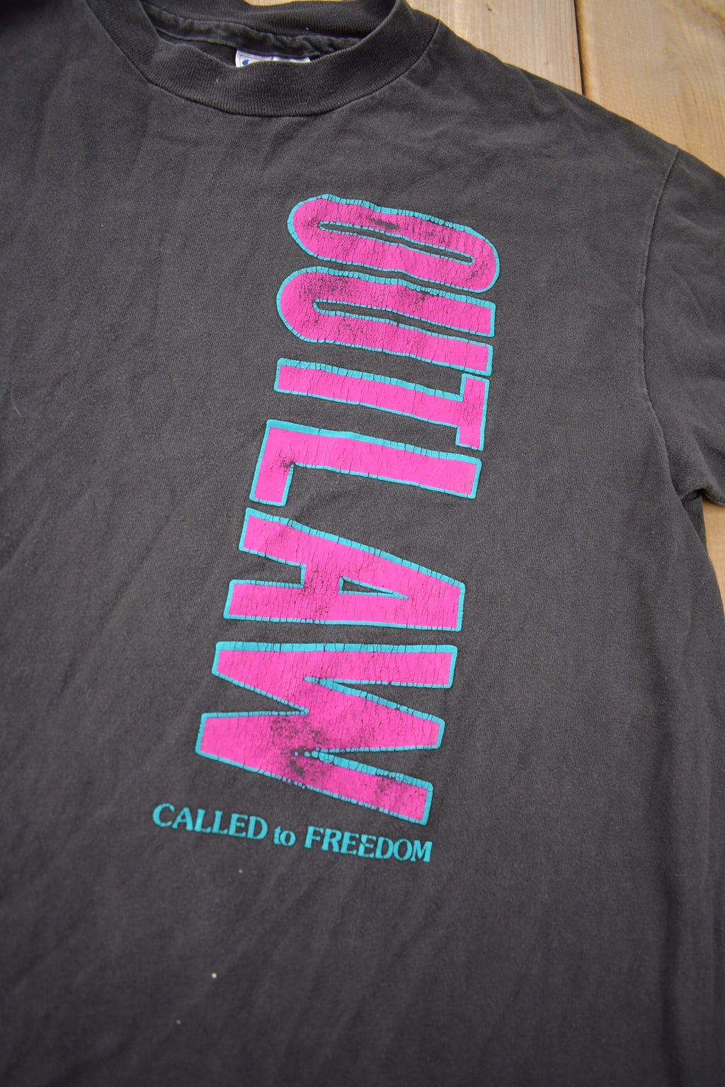 Vintage 1980s Outlaw Called To Freedom Graphic T-Shirt