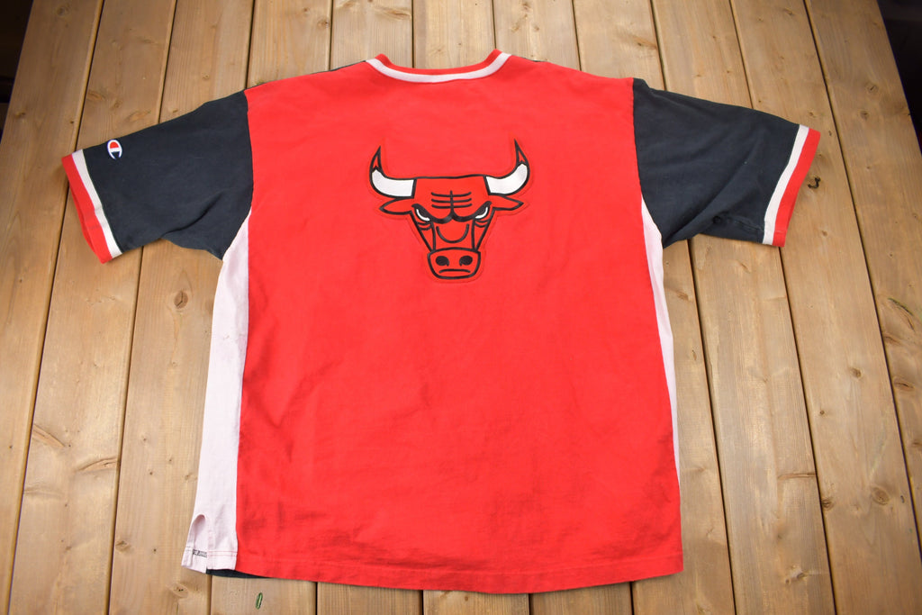 Vintage 1990s Chicago Bulls NBA Champion Shooting Shirt NBA Sportswear