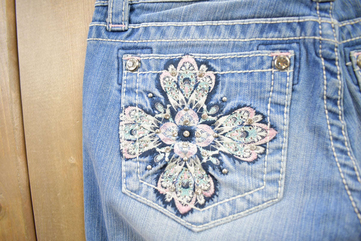 Vintage Y2K Miss Me Bedazzled Low Rise Jeans Size 26x33