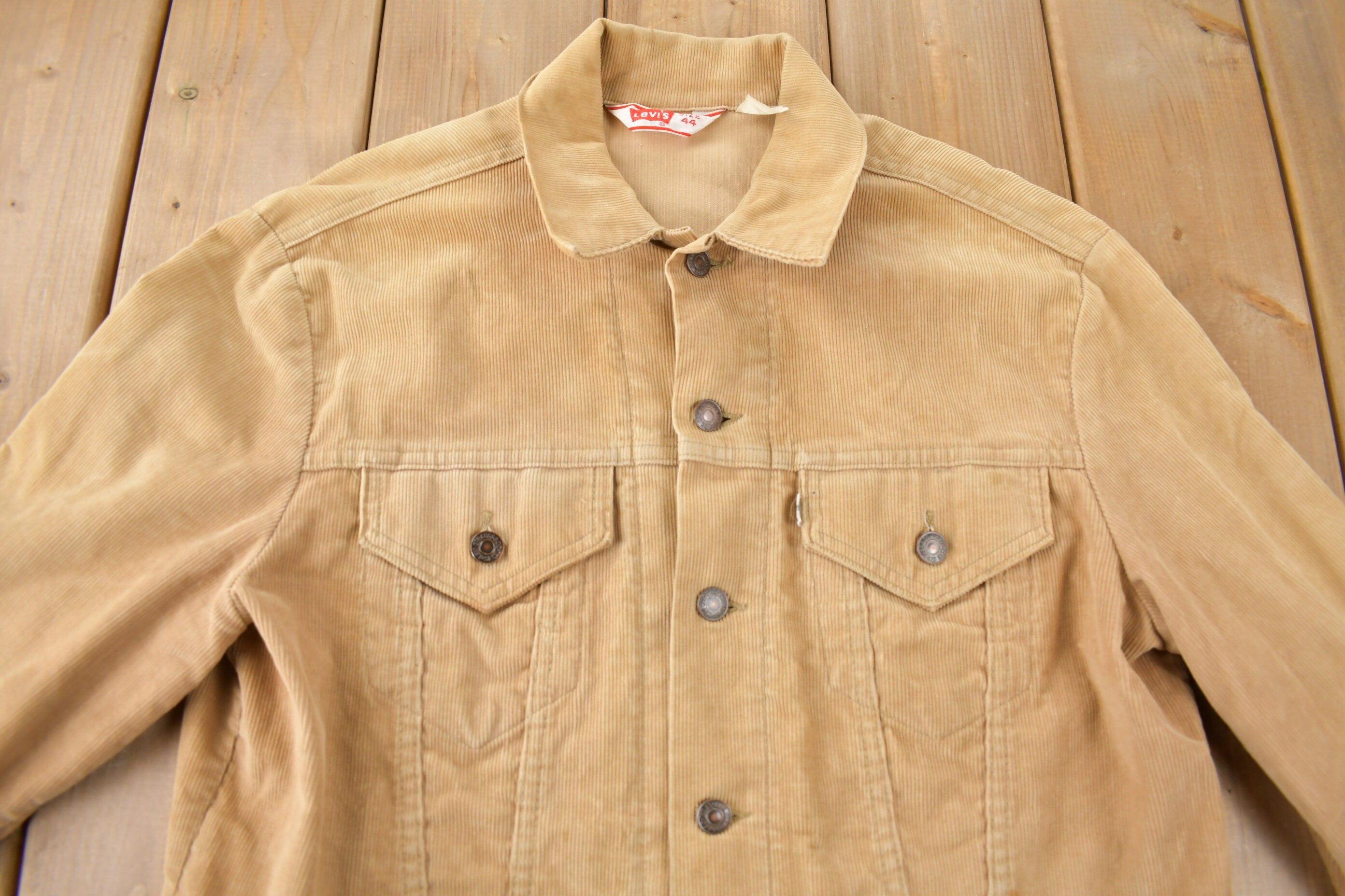 Vintage 1970s Levi's Corduroy Button Up Light Jacket