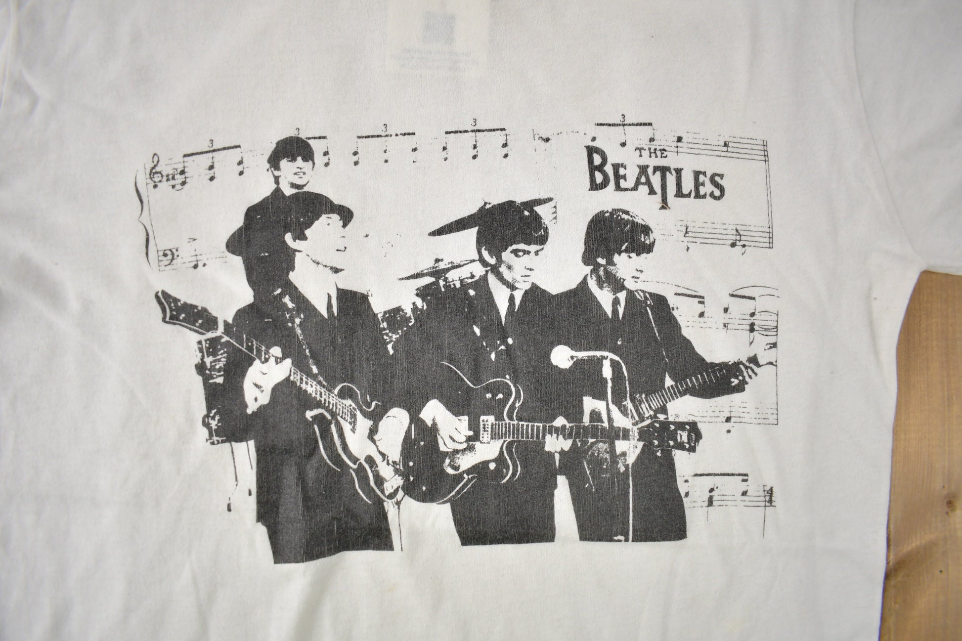 Vintage 1980s The Beatles Graphic Ringer T-shirt Made In Canada