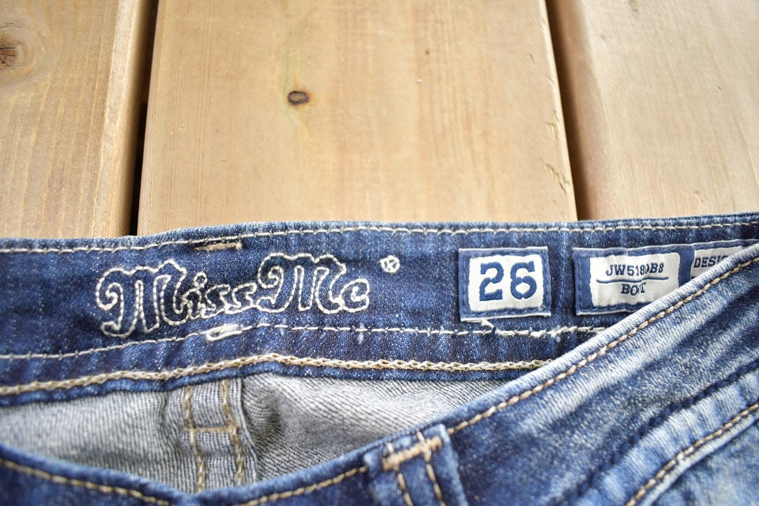 Vintage Y2K Miss Me Thrashed Bedazzled Cowgirl Western Boot Cut Low Rise Jeans Size 26x33