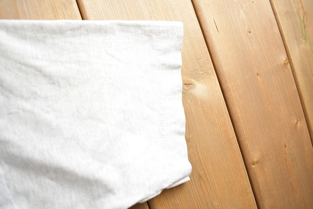 Vintage 1980s Georgetown Hoyas Bulldog Collegiate Graphic T-Shirt Made In USA