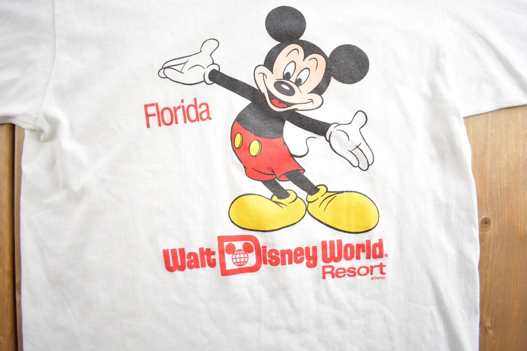 Vintage 1980s Mickey Mouse Walt Disney World Resorts Single Stitch T-Shirt