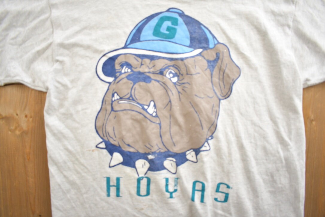 Vintage 1980s Georgetown Hoyas Bulldog Collegiate Graphic T-Shirt Made In USA
