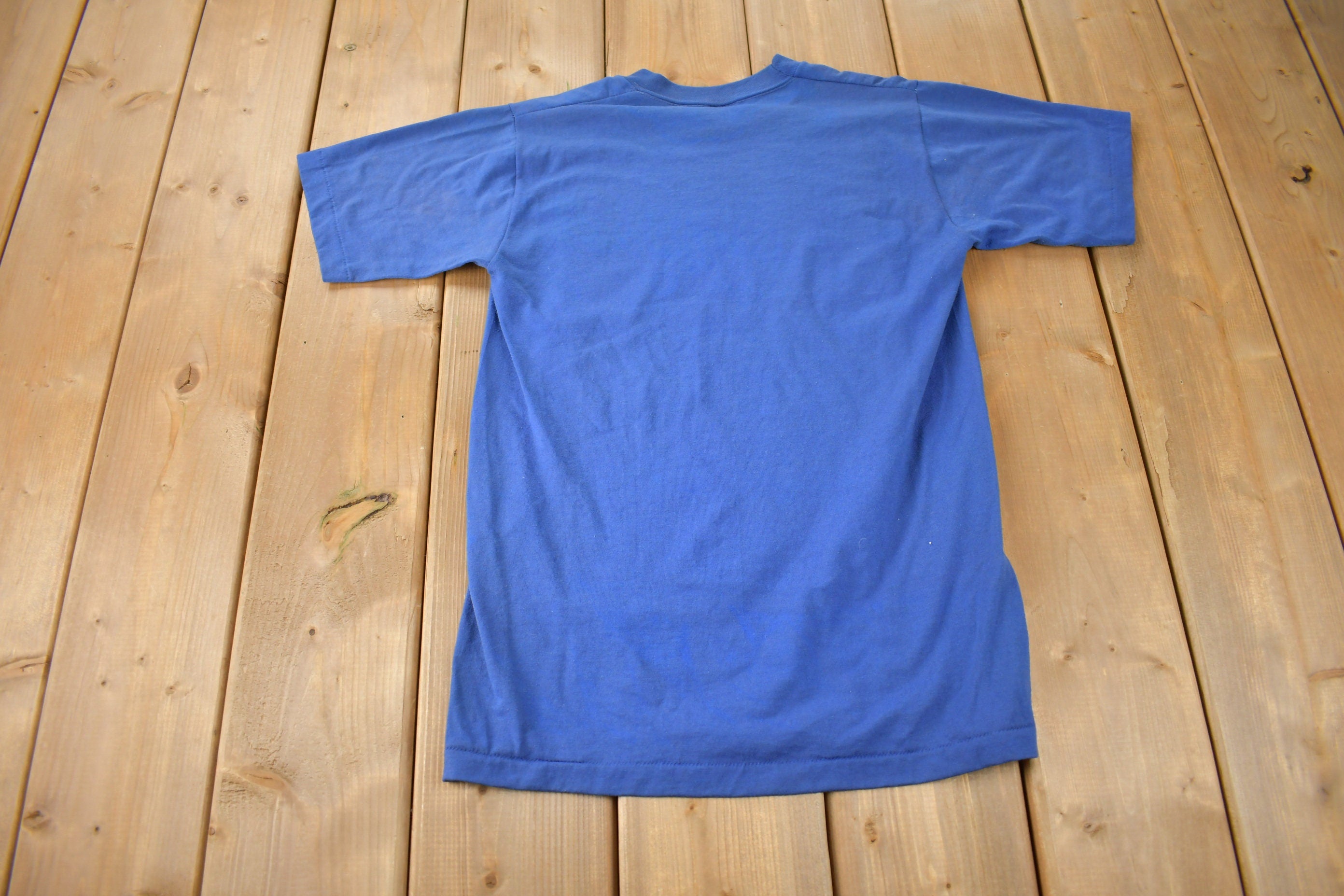 Vintage 1982 New York Islanders NHL Hockey Graphic T-Shirt Made In USA