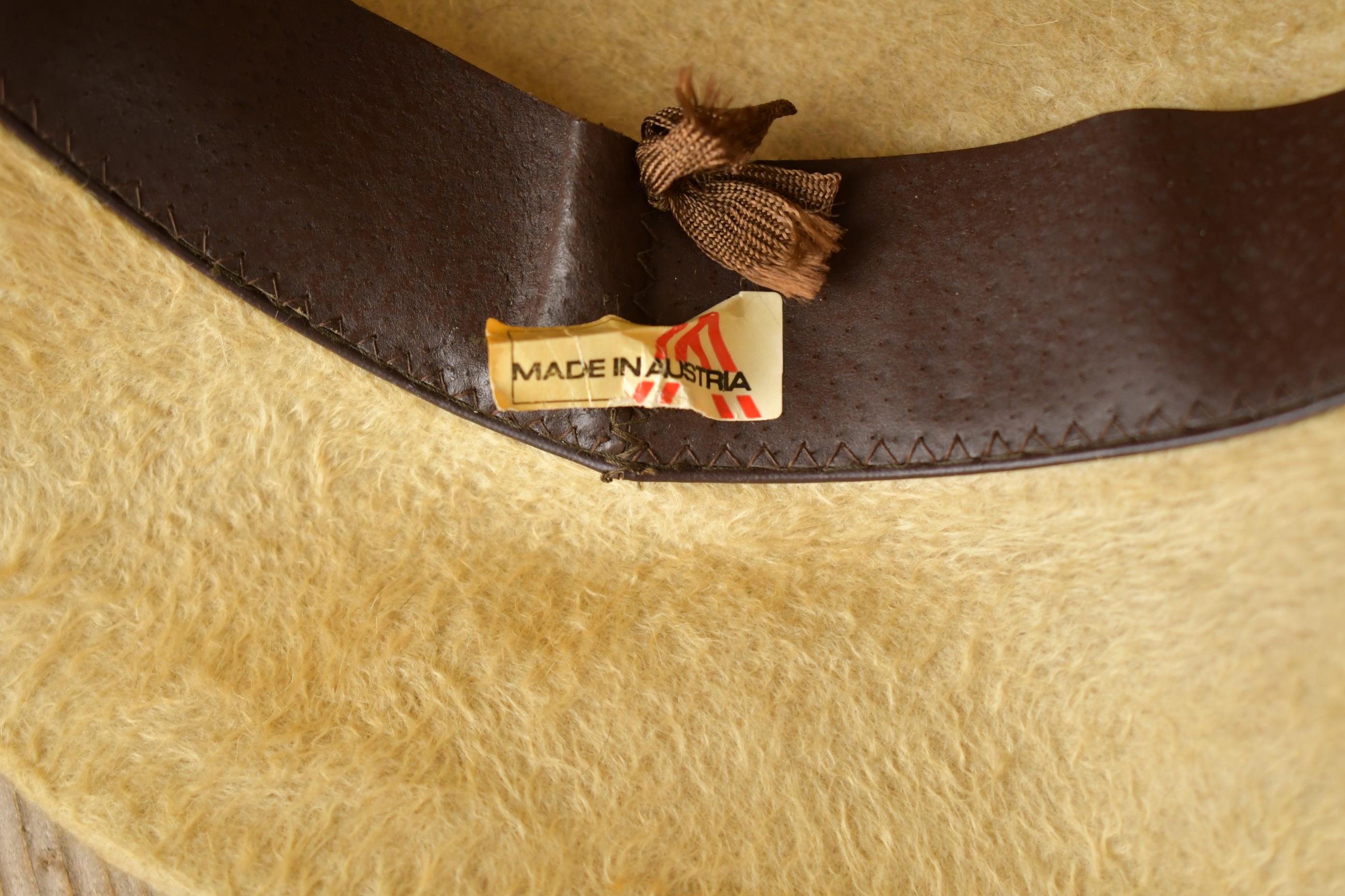 Vintage 1950s Beige Fur Fedora MAde In Australia