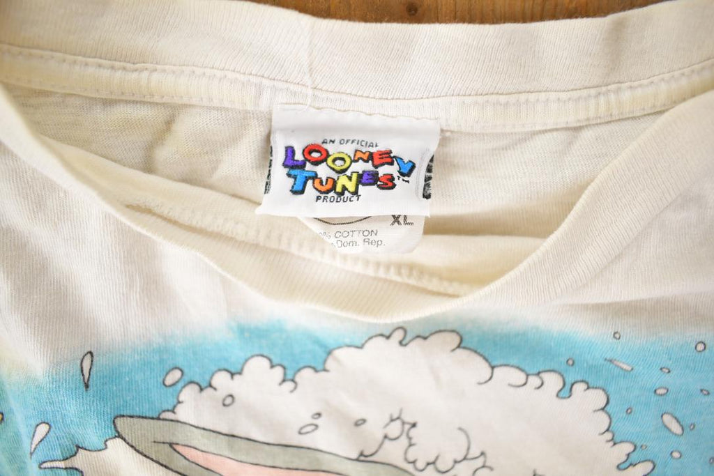 Vintage 1990s Looney Tunes Character Print Surfing Distressed Single Stitch T-Shirt