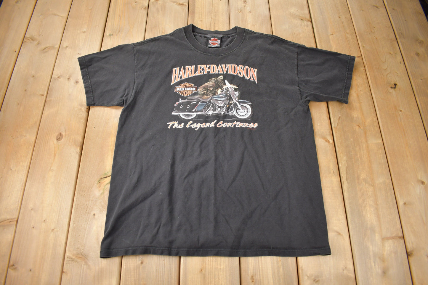 Vintage 2000 Harley Davidson Motorcycles Montreal The Legend Continues Graphic T-Shirt