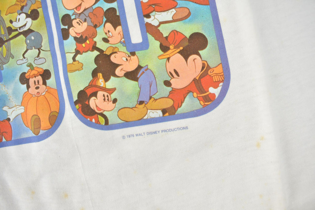 Vintage 1976 Deadstock Walt Disney Mickey Mouse Graphic Ringer T-Shirt