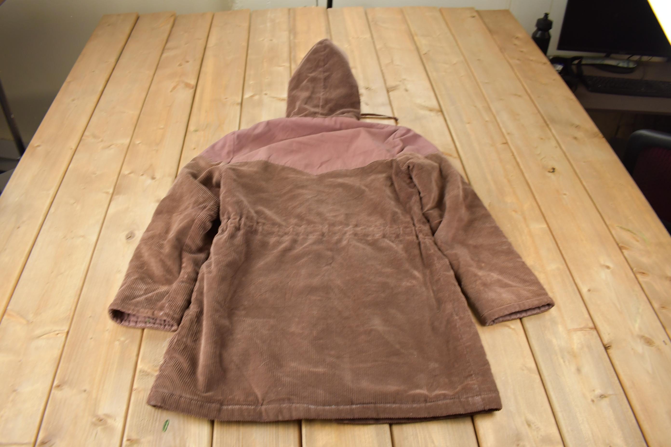 Vintage 1970s Fox Point Corduroy Women's Long Coat Made In USA Size 10