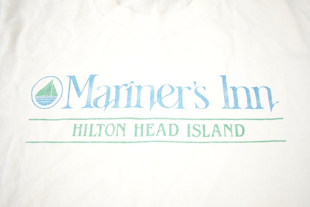Vintage 1980s Mariners Inn Hilton Head Island Souvenir Travel T-Shirt Made In USA