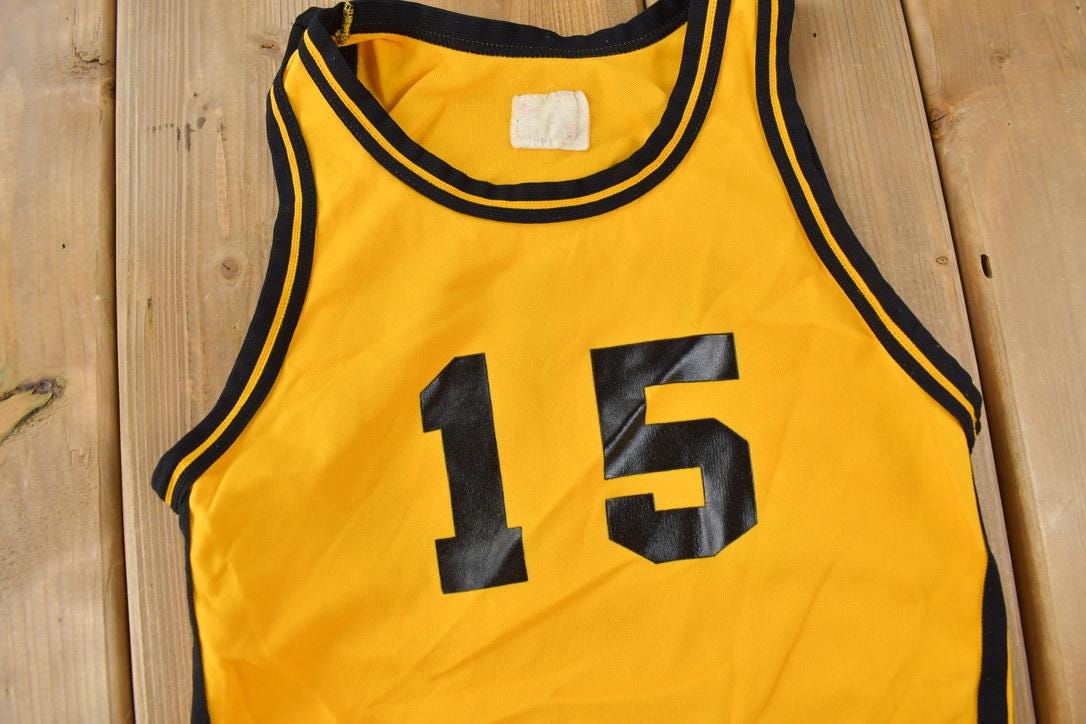 Vintage 1970s #15 Felco Basketball Jersey Size Small