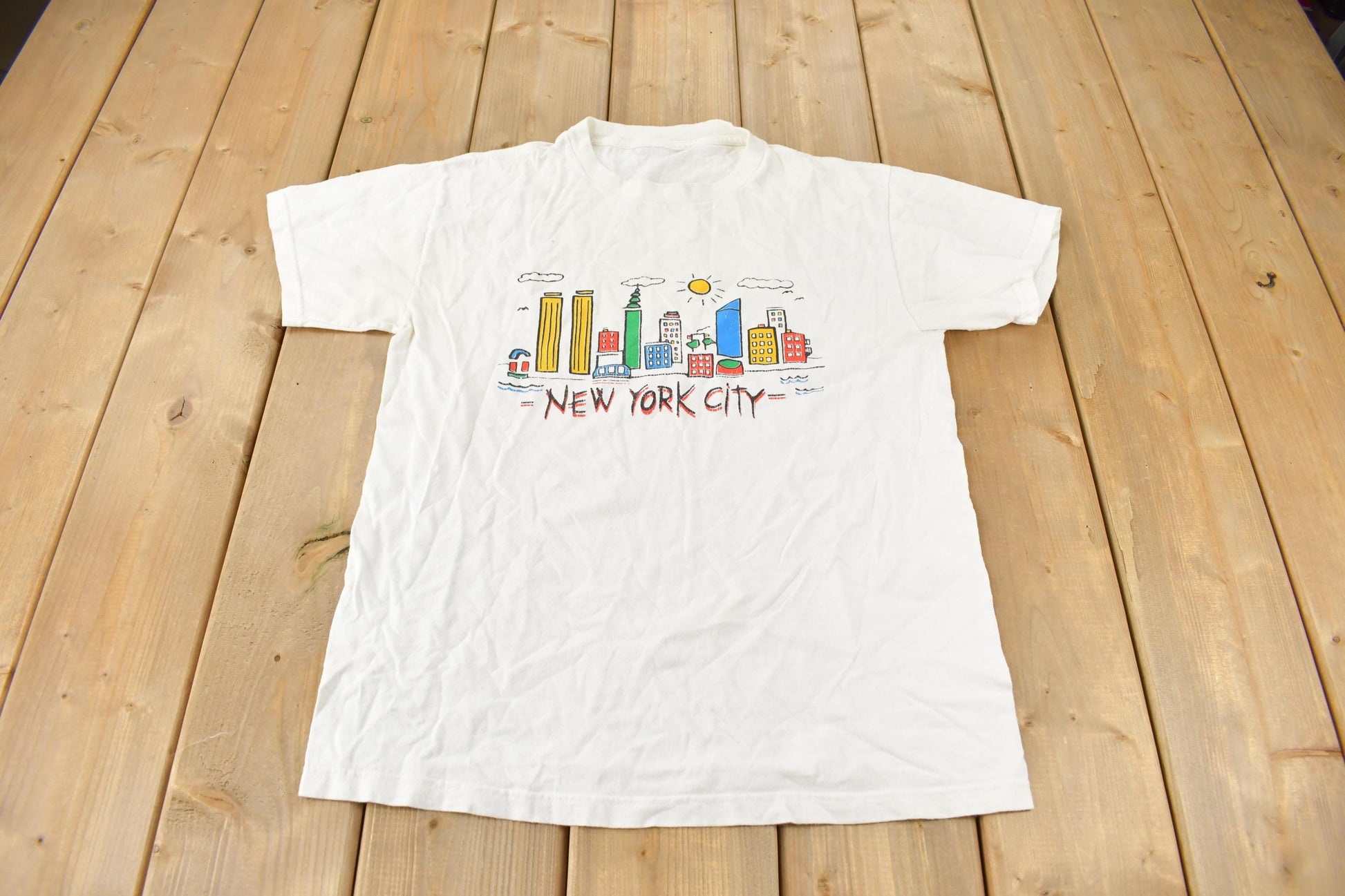 Vintage Y2K New York City Graphic Souvenir Travel T-Shirt