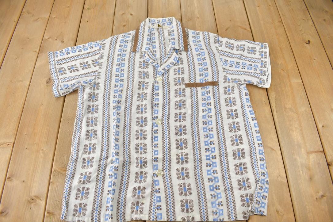 Vintage 1970s JC Penney All Overt Pattern Short Sleeve Button Up Shirt