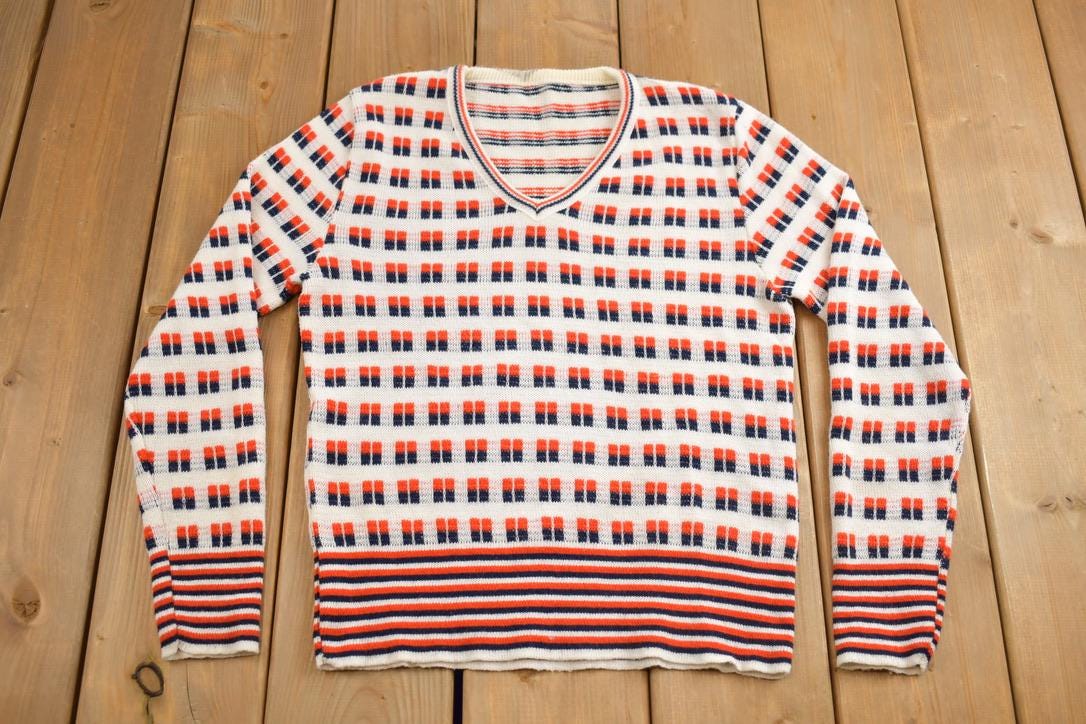 Vintage 1960s Knit Crewneck Sweater