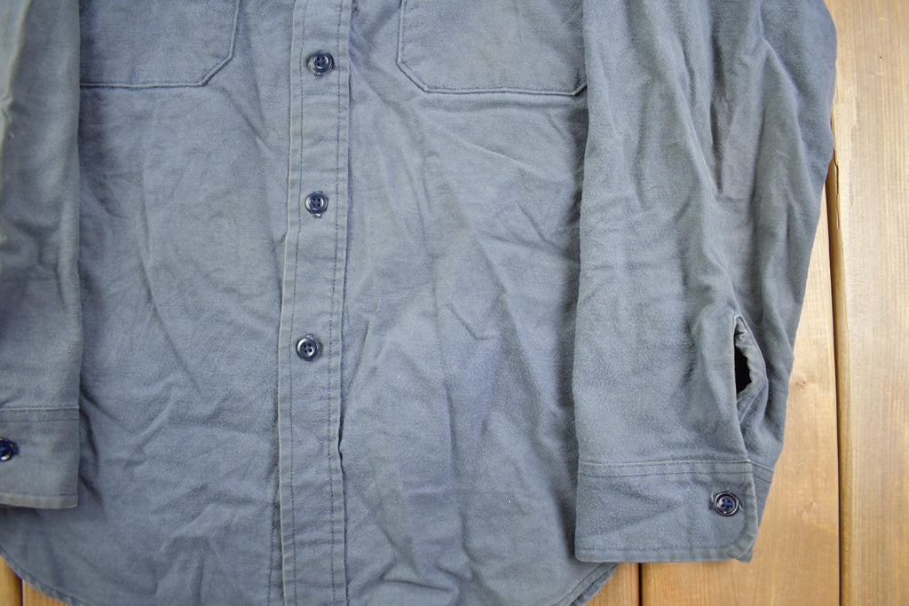 Vintage 1980s Woolrich Simple Sun Kissed Long Sleeved Button Up Shirt