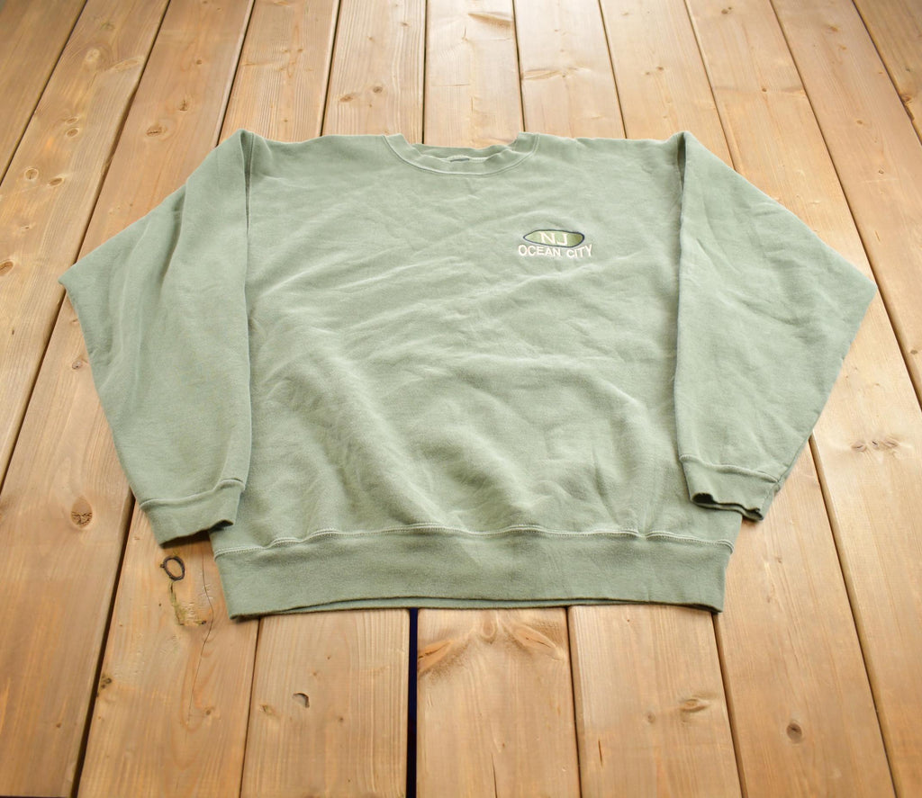 Vintage 1990s Ocean City New Jersey Embroidered Souvenir Travel Crewneck Sweatshirt Made In USA