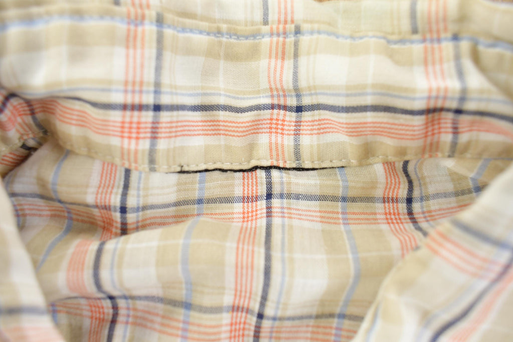 Vintage 1980s Wrangler Cowboy Plaid Button Up Shirt