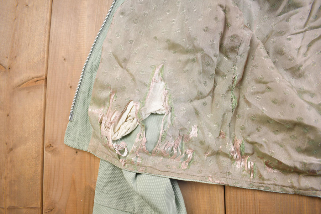 Vintage 1960s Beaver Windbreaker Jacket Made In Canada