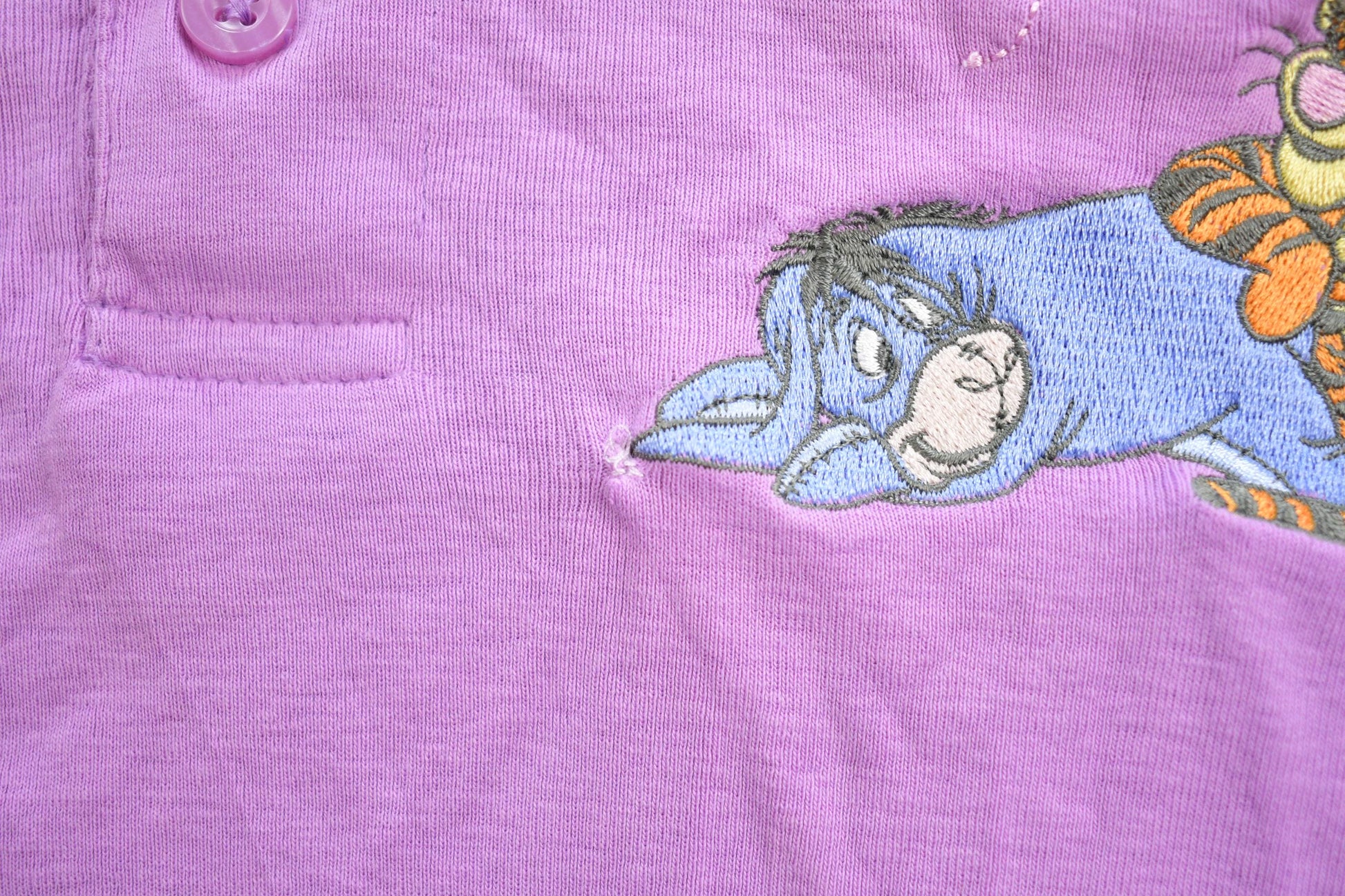 Vintage Y2K Disney Winnie The Pooh Embroidered Henley T-Shirt