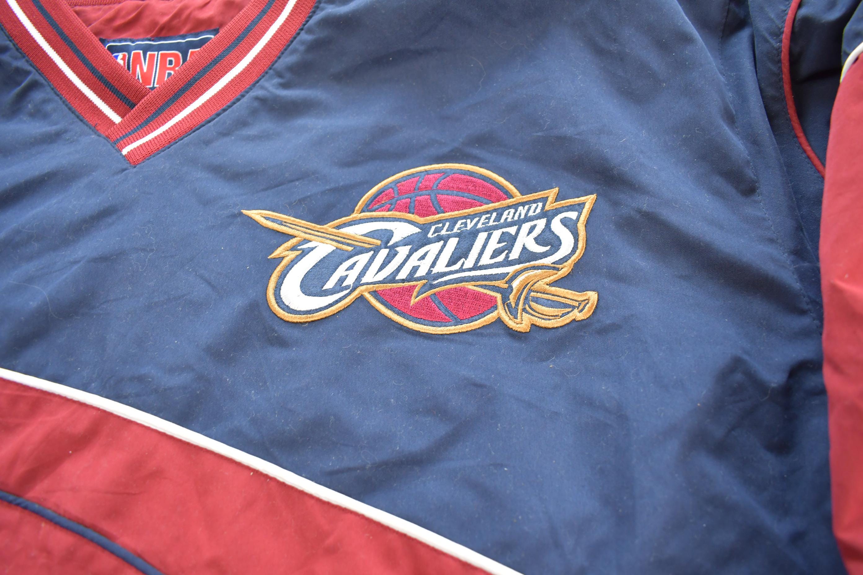 Vintage 2000s Cleveland Cavaliers NBA Basketball Embroidered Windbreaker Jacket