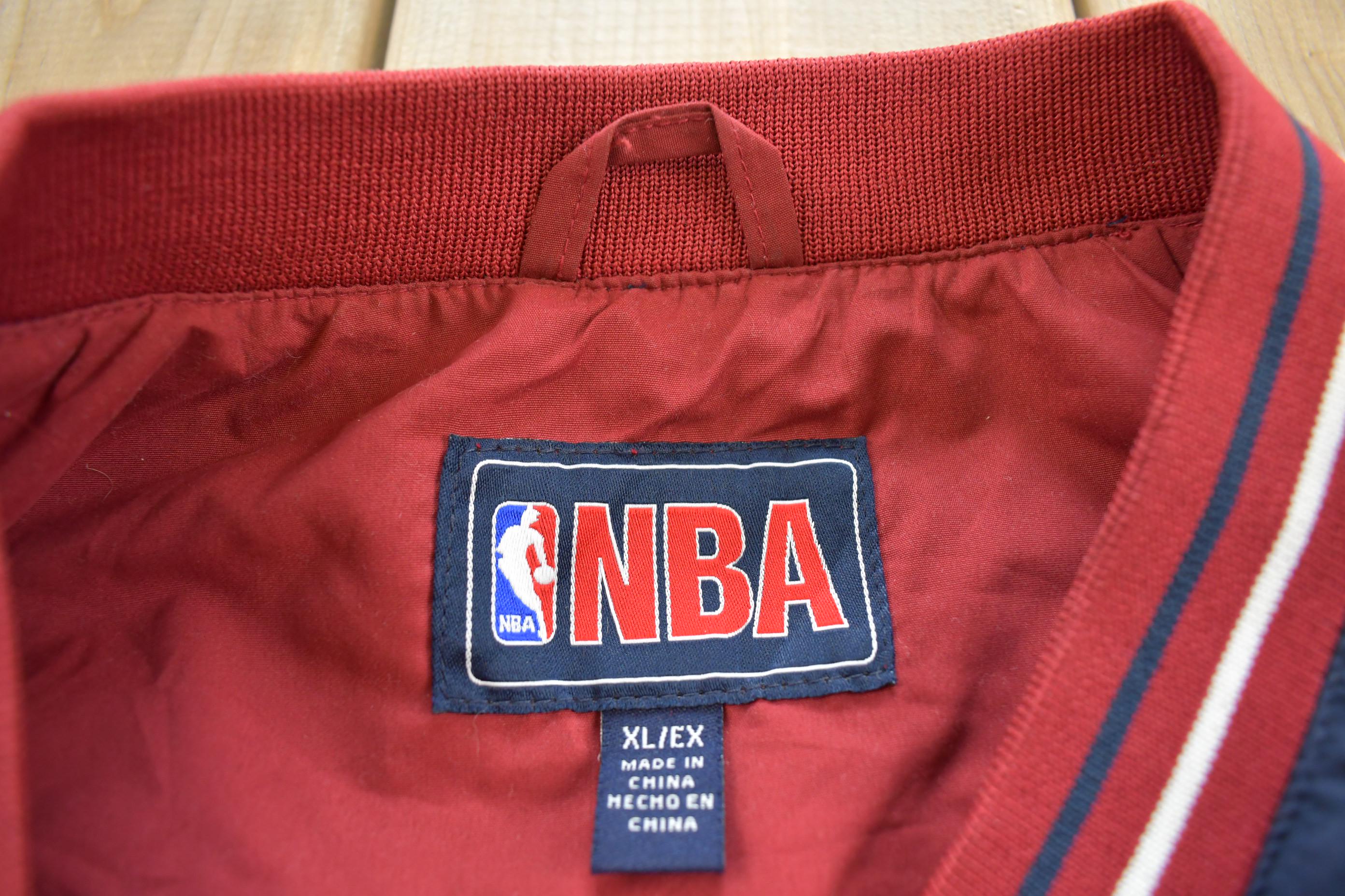 Vintage 2000s Cleveland Cavaliers NBA Basketball Embroidered Windbreaker Jacket
