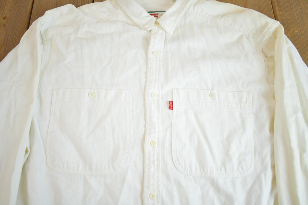Vintage 1990s Levi's White Long Sleeve Button Up Casual Formal Shirt