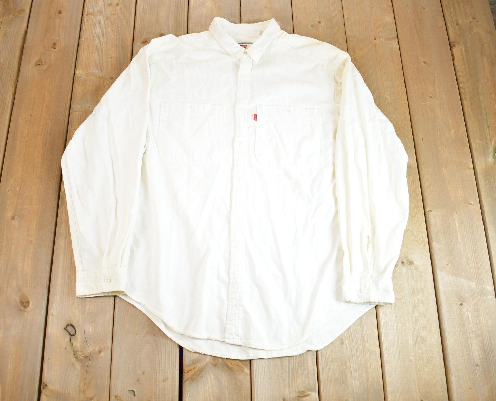 Vintage 1990s Levi's White Long Sleeve Button Up Casual Formal Shirt