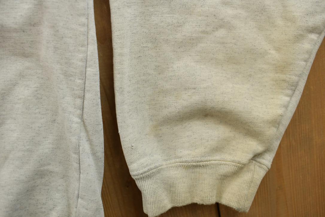 Vintage 1990s Marlboro Unlimited Gecko Crewneck Sweatshirt