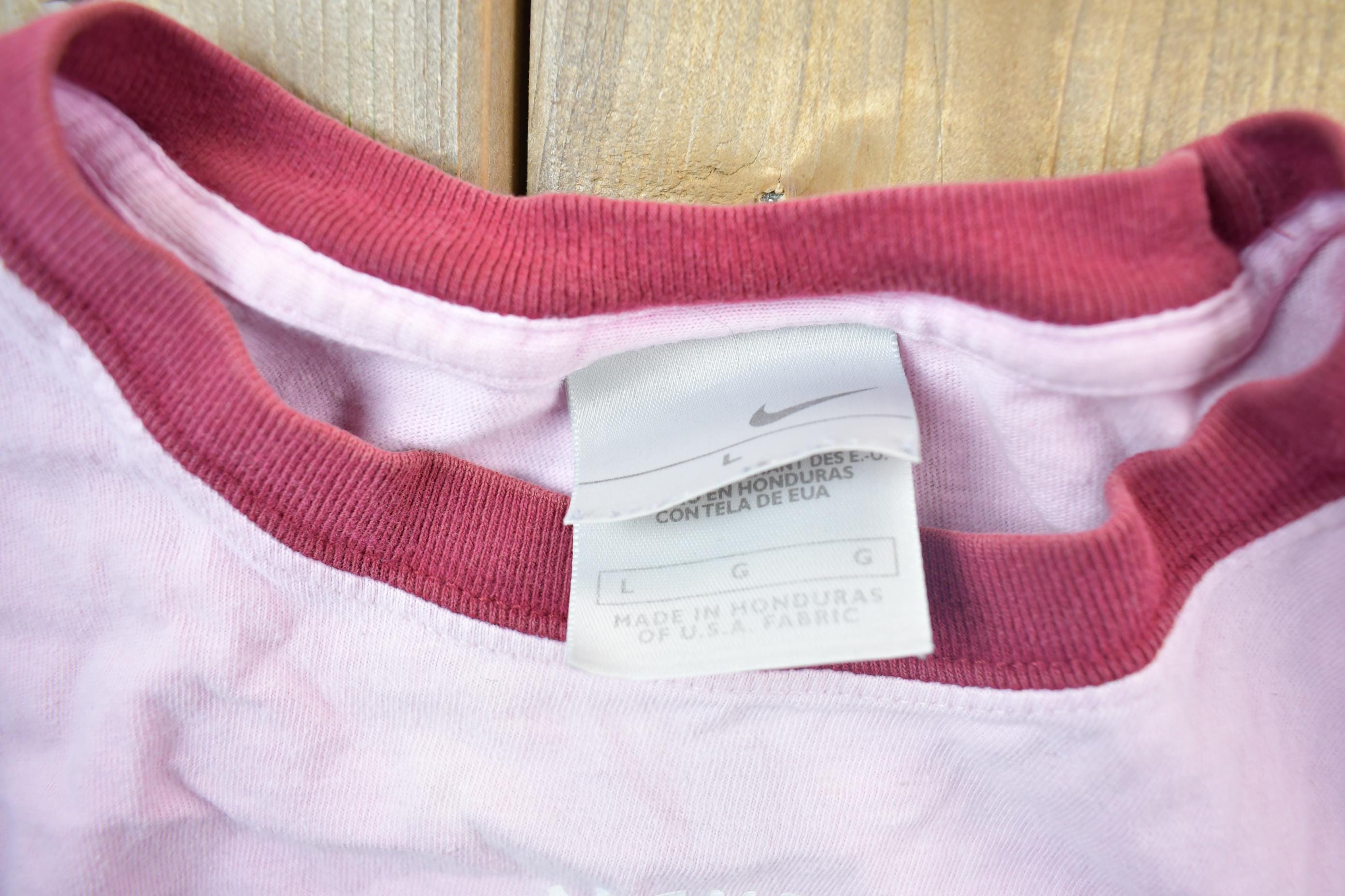 Vintage 1990s Nike Graphic T-Shirt