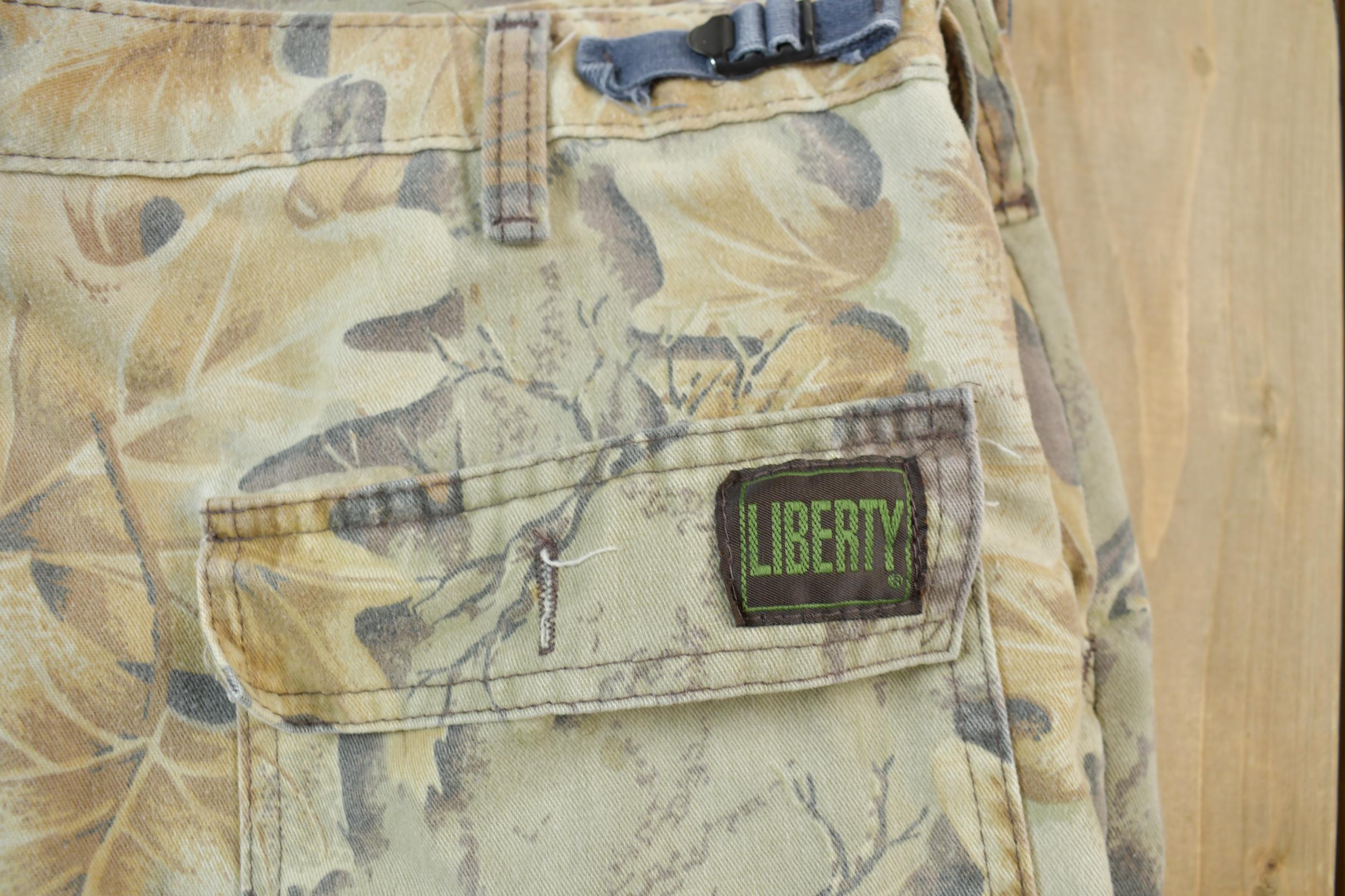 Vintage 1990s Liberty Forest Camo Cargo Hunting Pants Size XL