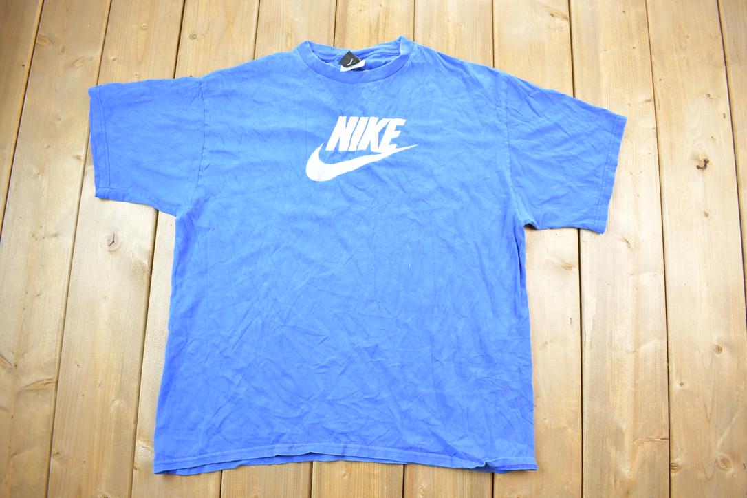 Vintage 1990s Nike Graphic T-Shirt