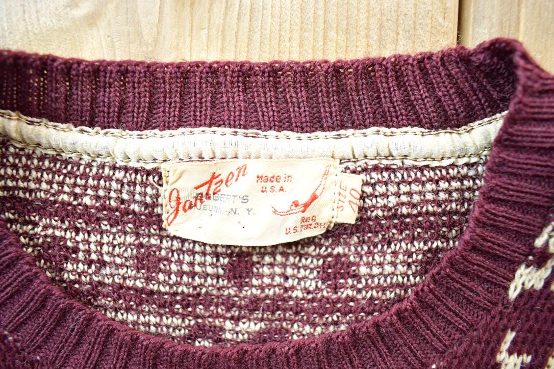 Vintage 1940s Jantzen Reindeer Knit Crewneck Sweater