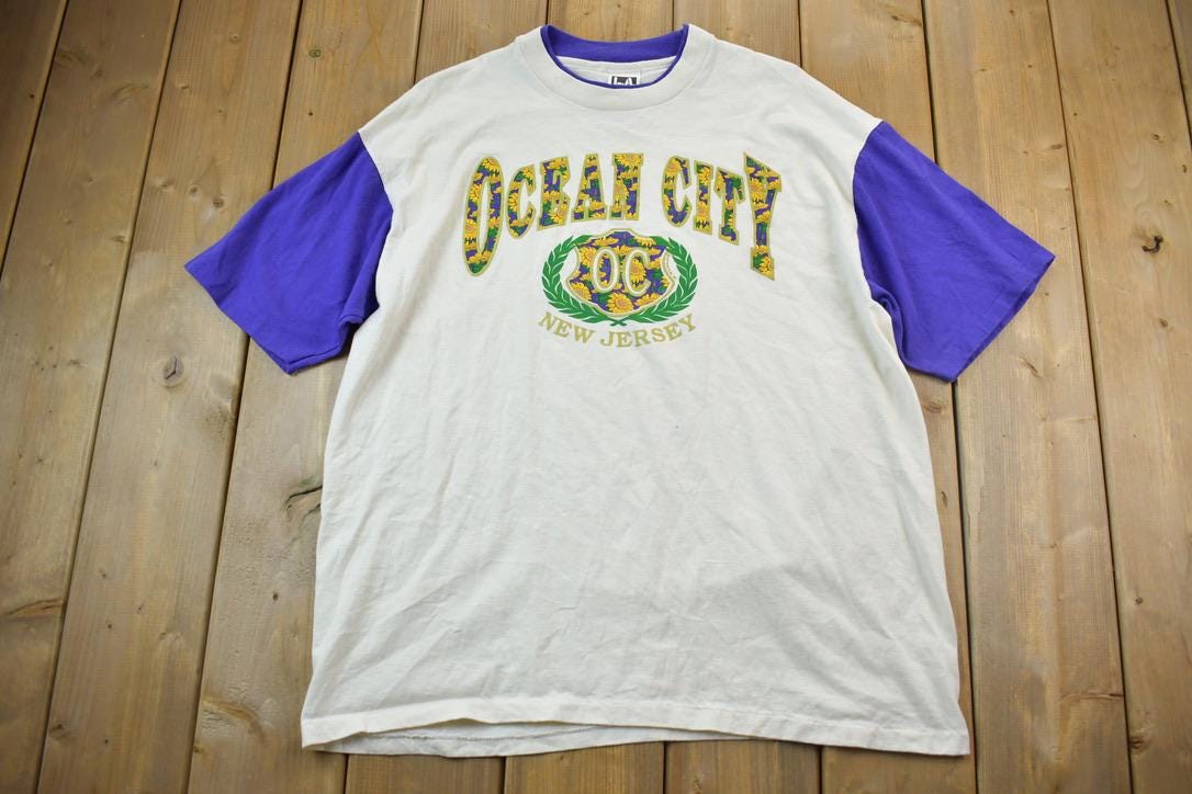 Vintage 1990s Ocean City New Jersey Souvenir T-Shirt