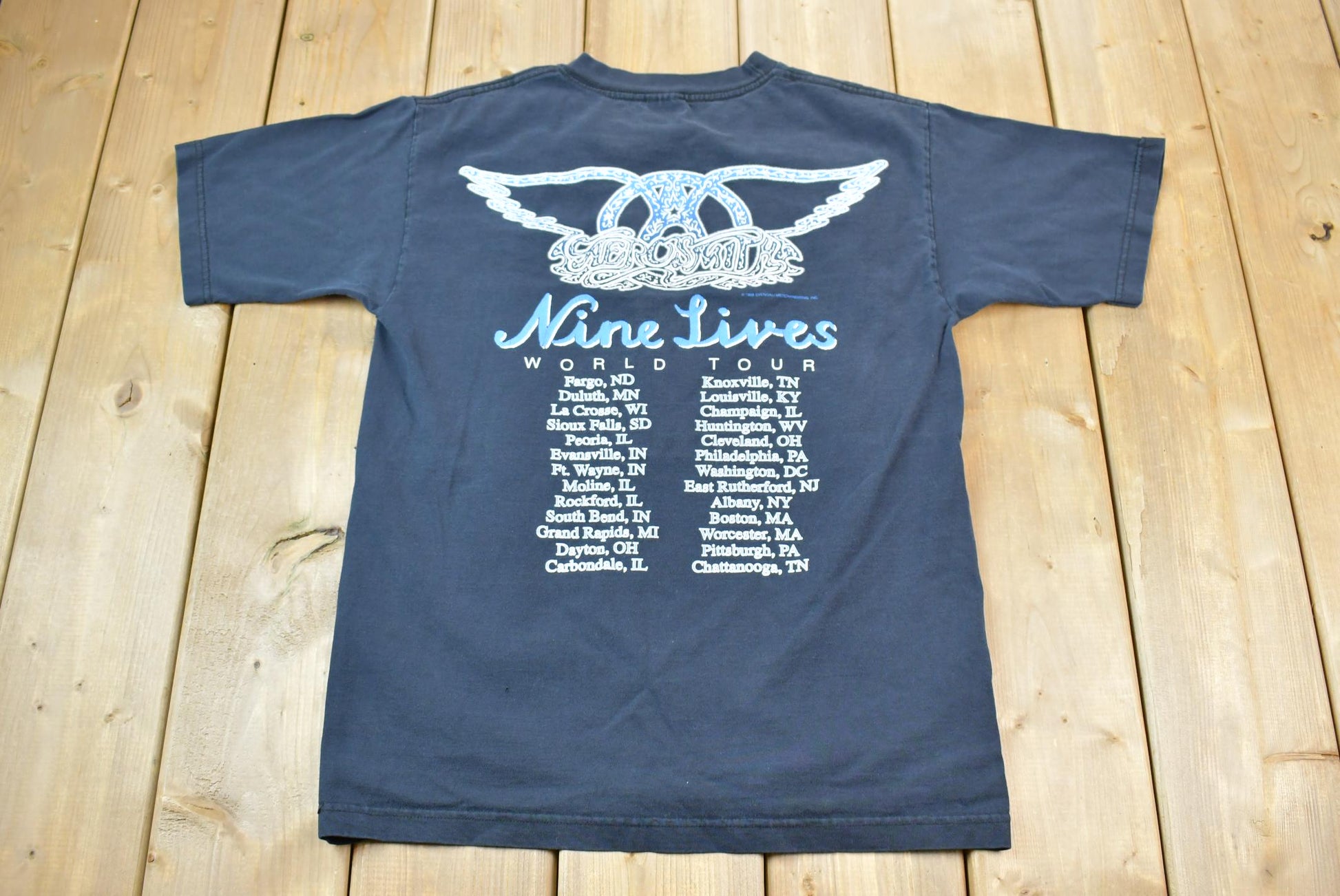 Vintage 1998 Aerosmith Nine Lives World Tour T-Shirt